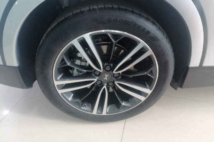 Used XPeng G6 2024 580 Long-Range Plus Right Rear Wheel Hub