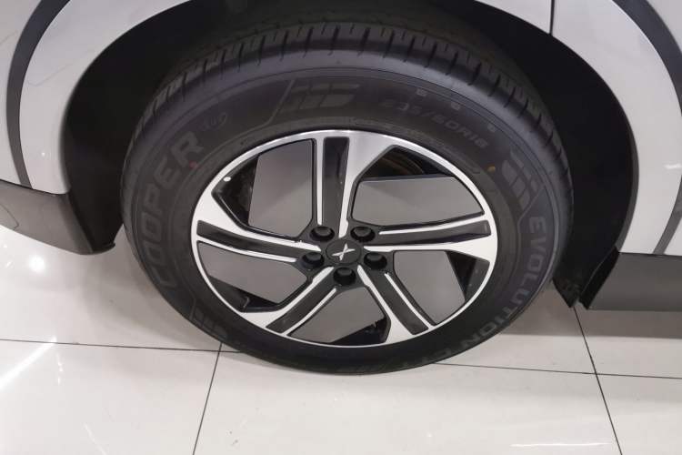 Used XPeng G6 2024 580 Long-Range Plus Right Rear Wheel Hub