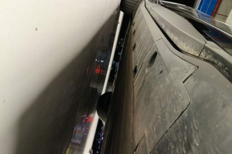 Used XPeng G6 2024 580 Long-Range Plus Right Side Sill