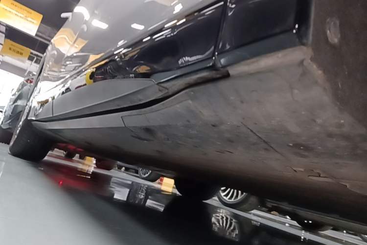 Used XPeng G6 2024 580 Long-Range Plus Right Side Sill