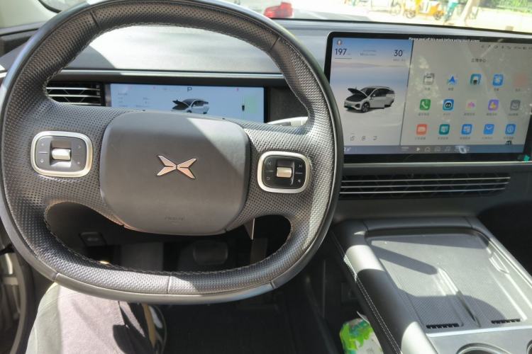 Used XPeng G6 2024 580 Long-Range Plus Steering Wheel