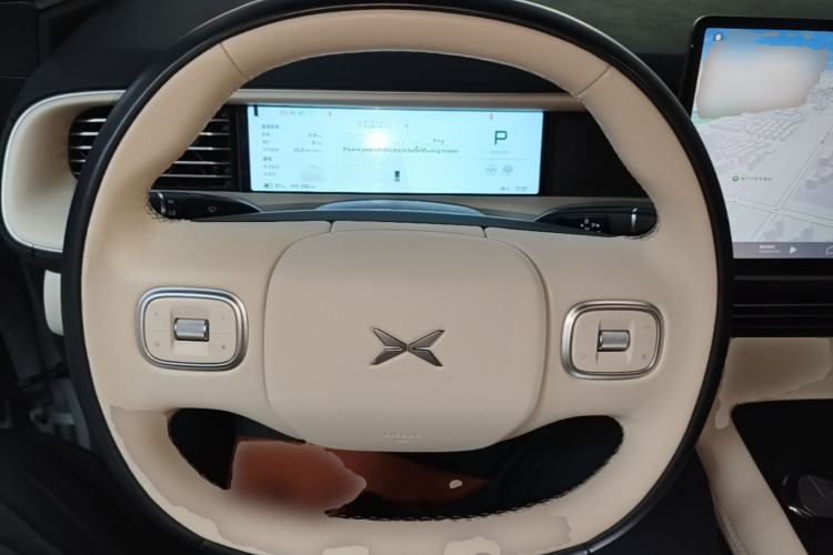 Used XPeng G6 2024 580 Long-Range Plus Steering Wheel