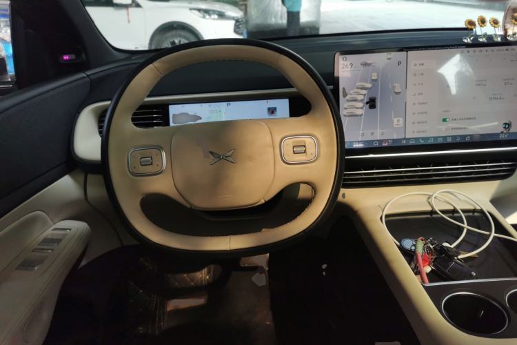 Used XPeng G6 2024 580 Long-Range Plus Steering Wheel