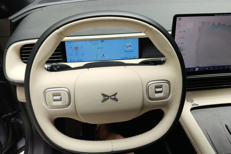 Used XPeng G6 2024 580 Long-Range Plus Steering Wheel