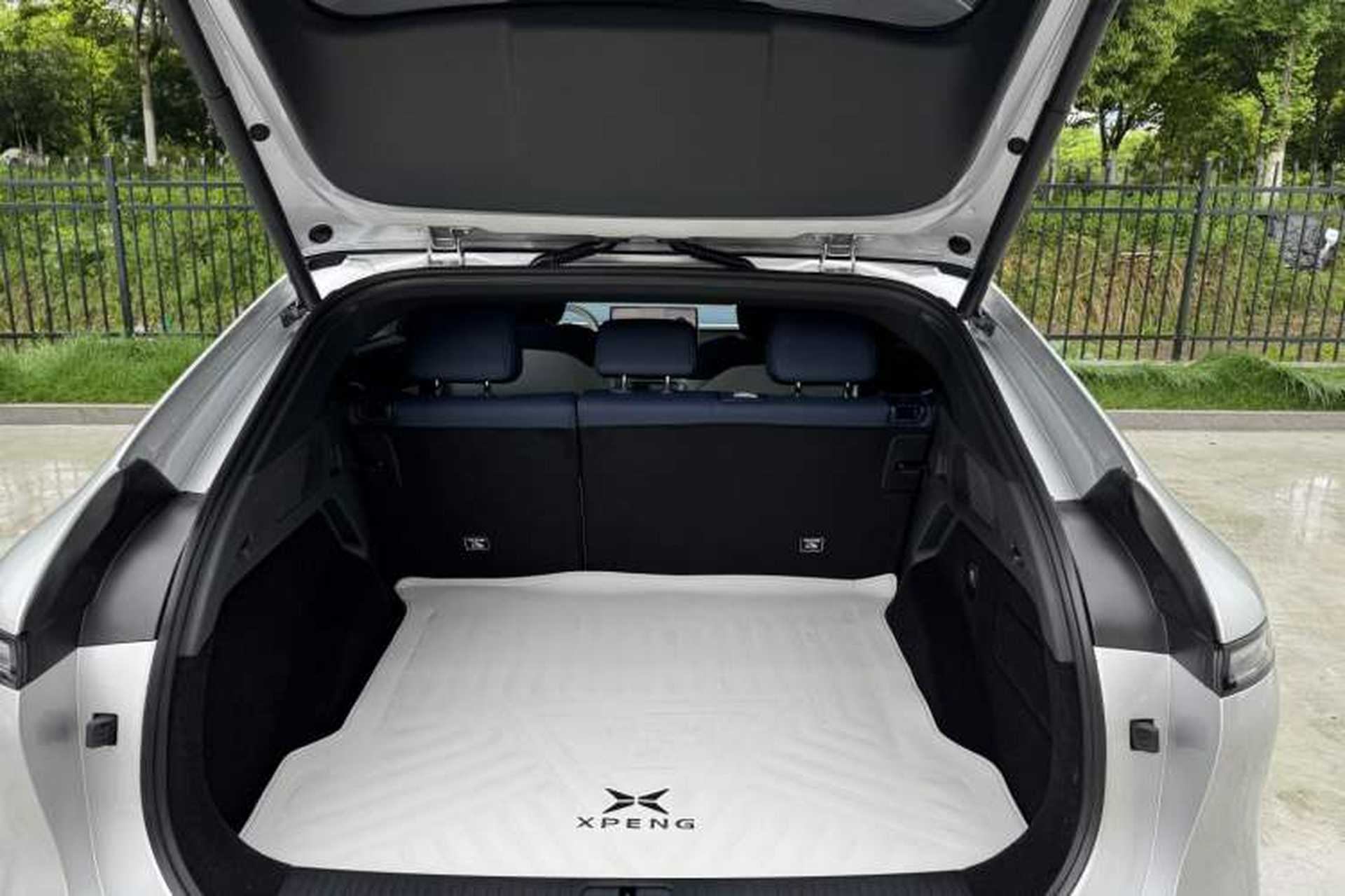 Used XPeng G6 2024 580 Long-Range Plus Trunk