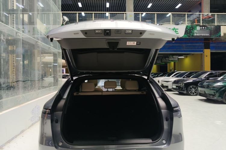 Used XPeng G6 2024 580 Long-Range Plus Trunk