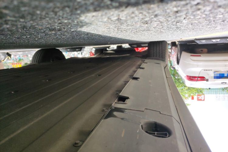 Used XPeng G6 2024 580 Long-Range Plus Chassis Front Right
