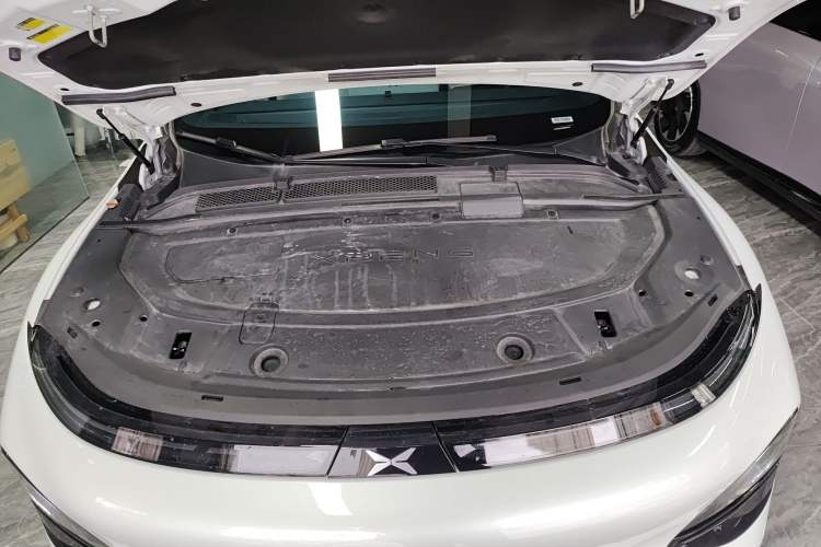 Used XPeng G6 2024 580 Long-Range Plus Engine Bay