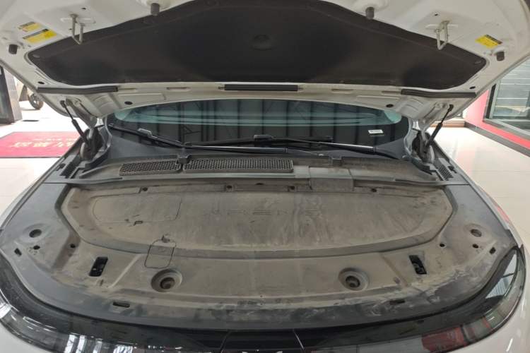Used XPeng G6 2024 580 Long-Range Plus Engine Bay