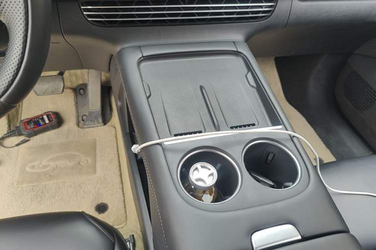 Used XPeng G6 2024 580 Long-Range Plus Gear Lever