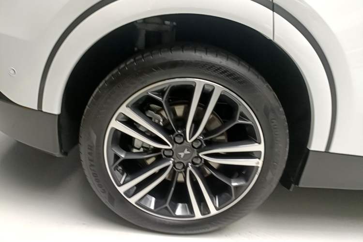 Used XPeng G6 2024 580 Long-Range Plus Right Rear Wheel Hub