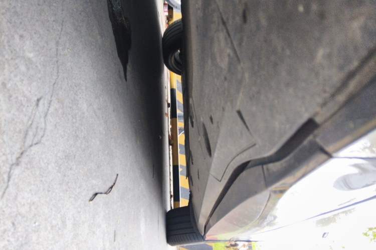 Used XPeng G6 2025 625 Long-Range Max Tech Edition Chassis Front Left