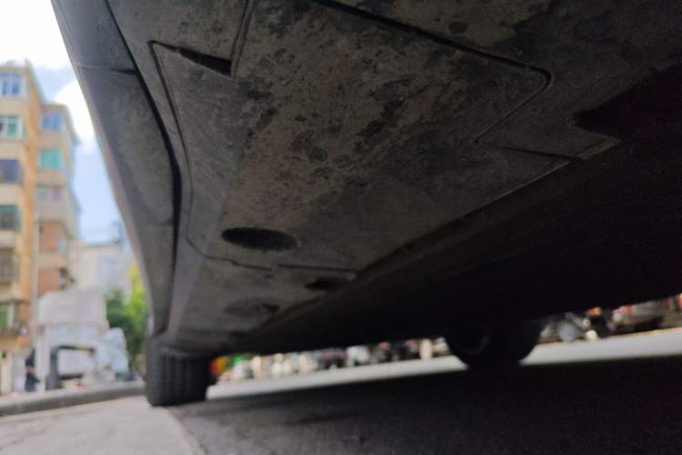 Used XPeng G6 2025 625 Long-Range Max Flagship Edition Chassis Front Right