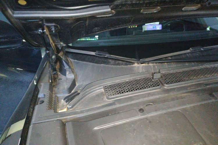 Used XPeng G6 2025 625 Long-Range Max Tech Edition Engine Bay Right