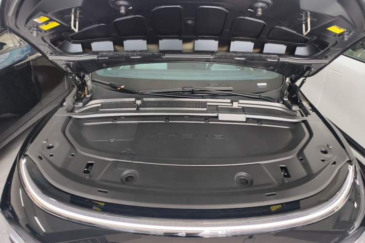 Used XPeng G6 2025 625 Long-Range Max Flagship Edition Engine Bay