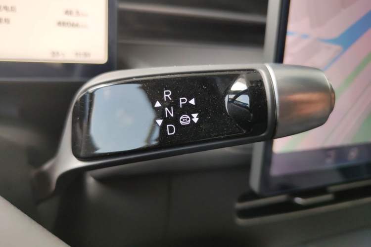 Used XPeng G6 2025 625 Long-Range Max Flagship Edition Gear Lever