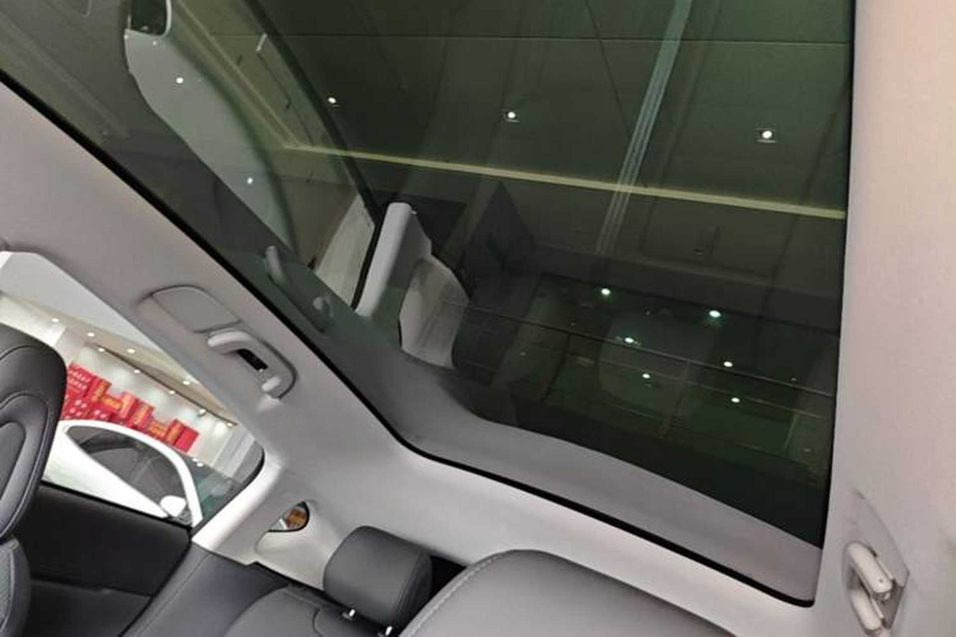 Used XPeng G6 2025 625 Long-Range Max Tech Edition Headliner