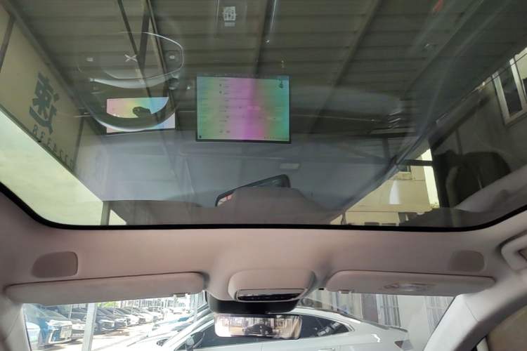 Used XPeng G6 2025 625 Long-Range Max Flagship Edition Headliner