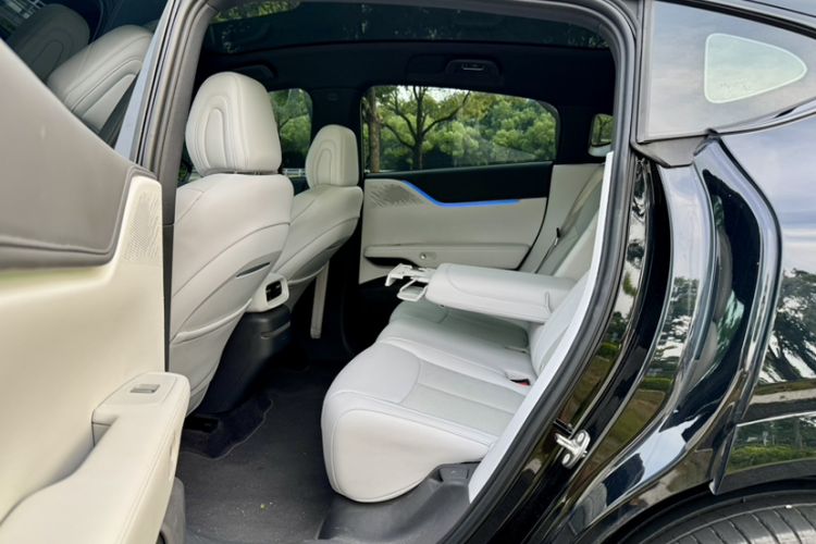 Used XPeng G6 2025 625 Long-Range Max Tech Edition Interior 2