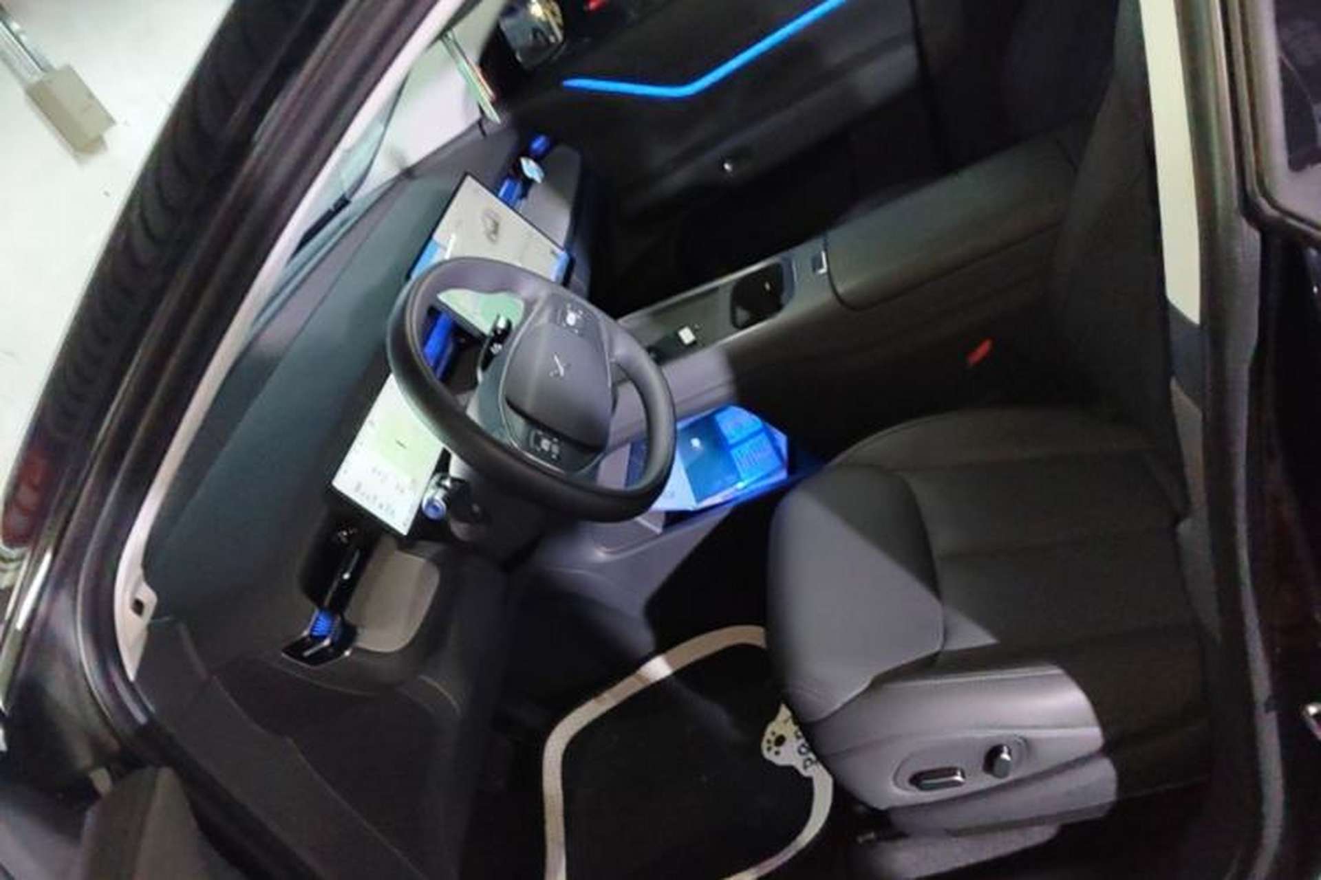 Used XPeng G6 2025 625 Long-Range Max Tech Edition Left Front Seat