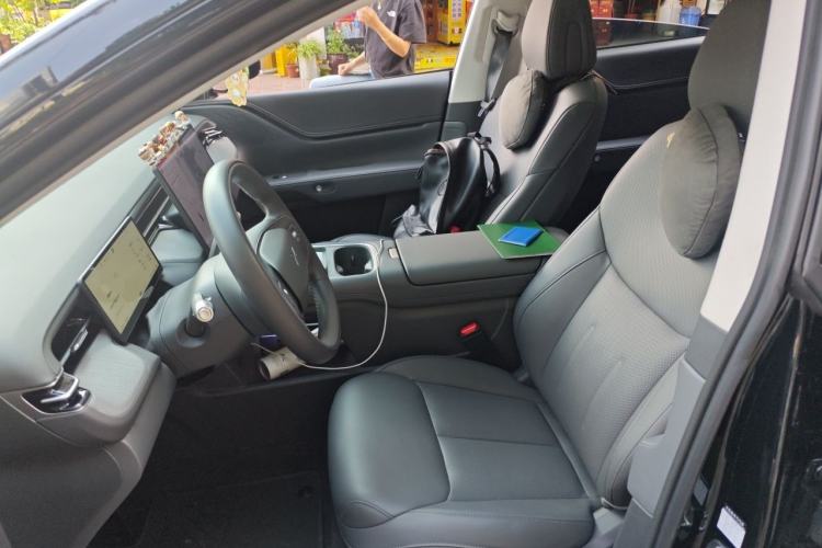 Used XPeng G6 2025 625 Long-Range Max Flagship Edition Left Front Seat