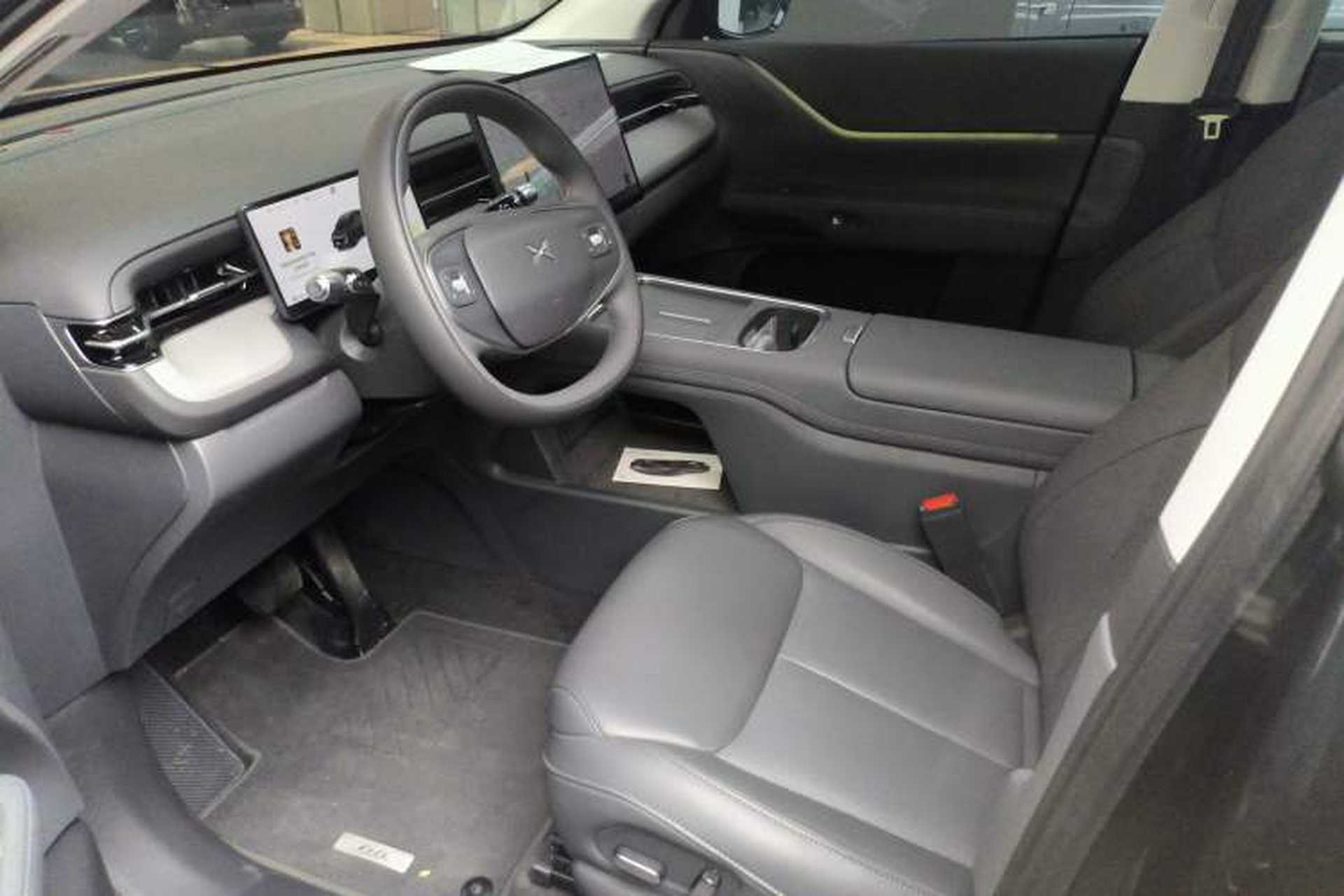 Used XPeng G6 2025 625 Long-Range Max Tech Edition Left Front Seat