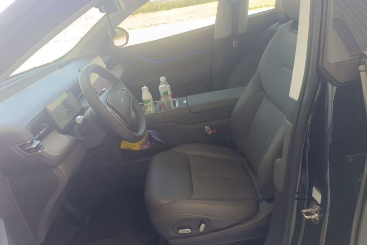 Used XPeng G6 2025 625 Long-Range Max Tech Edition Left Front Seat