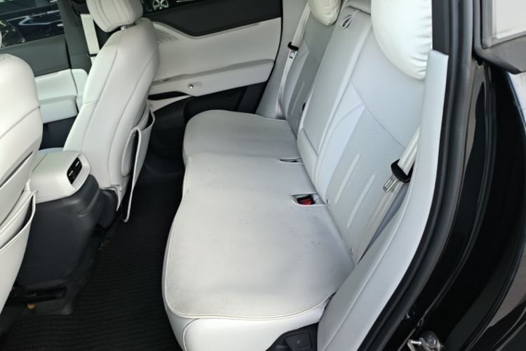 Used XPeng G6 2025 625 Long-Range Max Tech Edition Left Rear Seat
