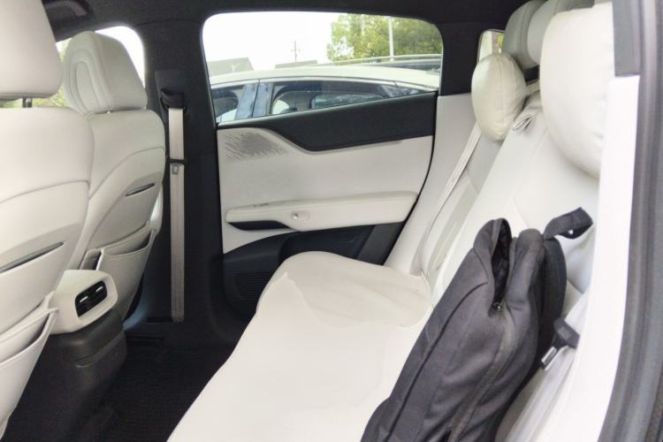 Used XPeng G6 2025 625 Long-Range Max Tech Edition Left Rear Seat
