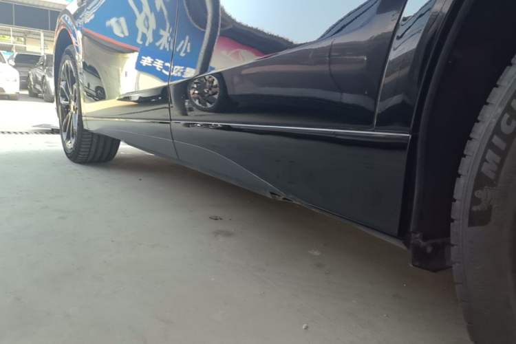 Used XPeng G6 2025 625 Long-Range Max Tech Edition Left Side Sill