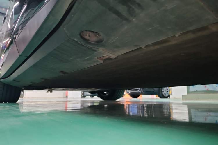 Used XPeng G6 2025 625 Long-Range Max Tech Edition Left Side Sill