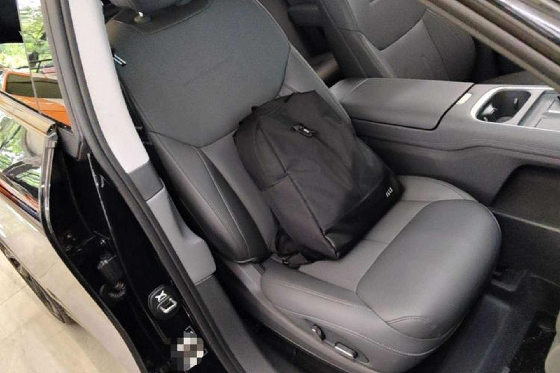 Used XPeng G6 2025 625 Long-Range Max Tech Edition Right Front Seat