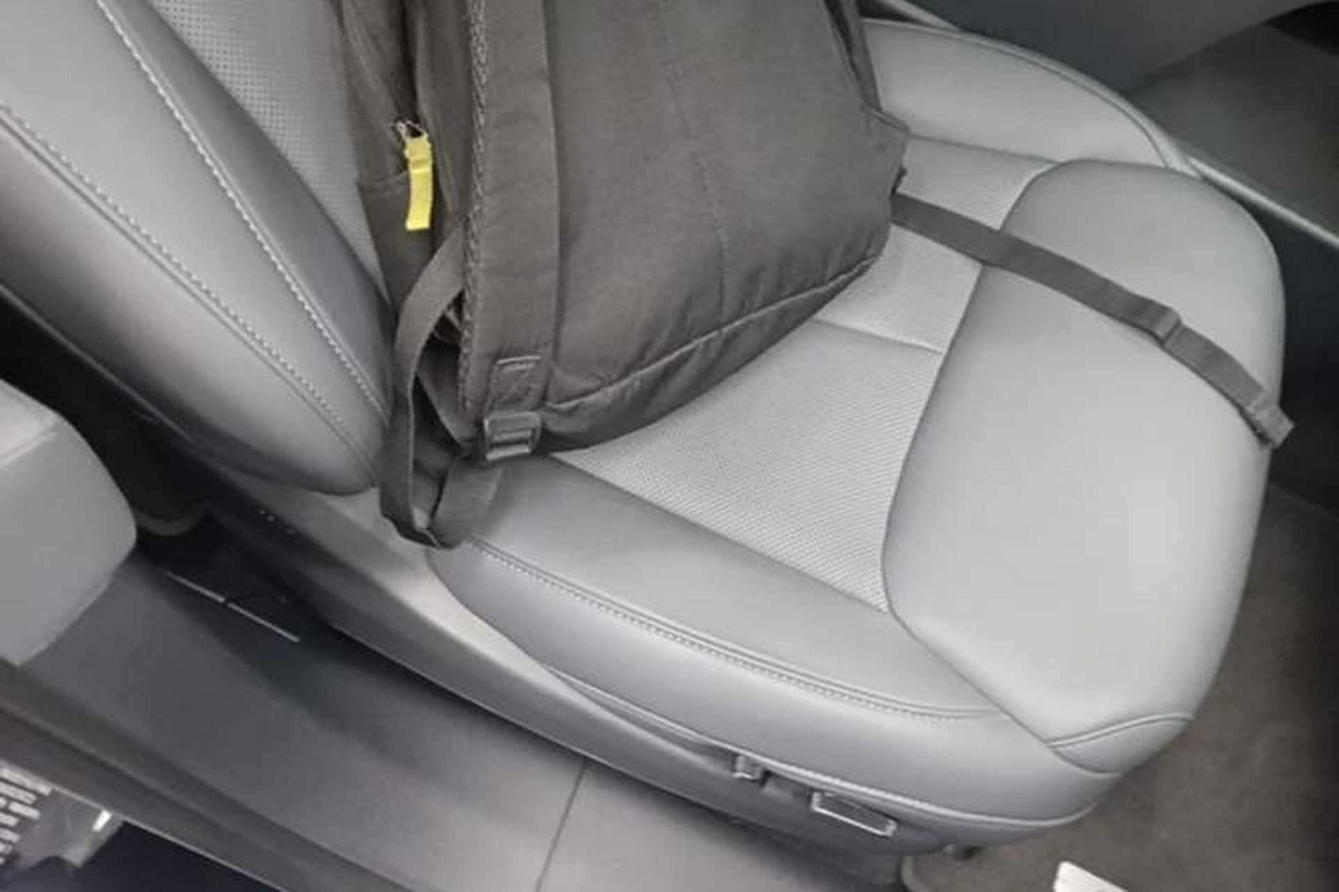 Used XPeng G6 2025 625 Long-Range Max Tech Edition Right Front Seat