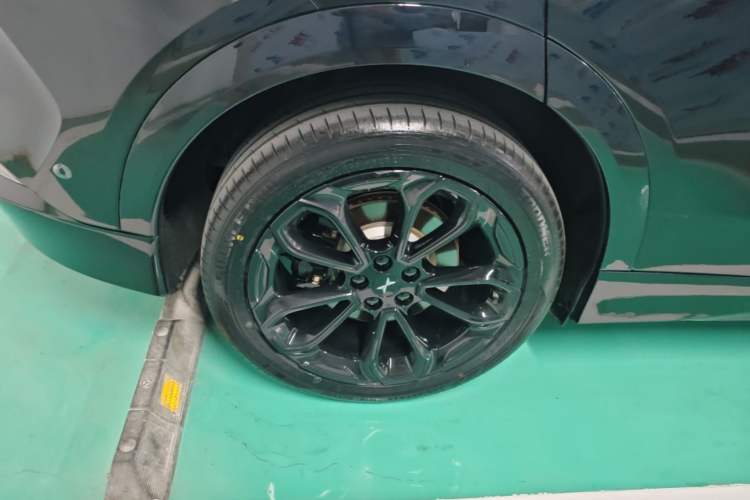 Used XPeng G6 2025 625 Long-Range Max Tech Edition Right Rear Wheel Hub