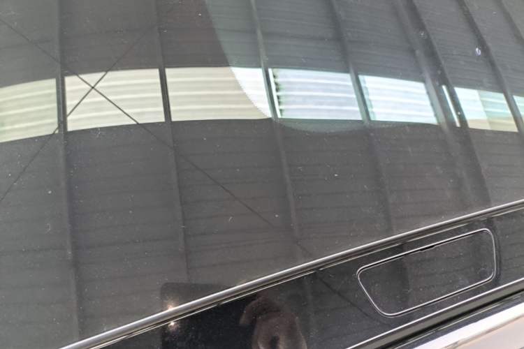 Used XPeng G6 2025 625 Long-Range Max Tech Edition Roof