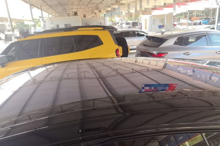 Used XPeng G6 2025 625 Long-Range Max Tech Edition Roof