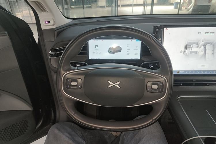 Used XPeng G6 2025 625 Long-Range Max Tech Edition Steering Wheel