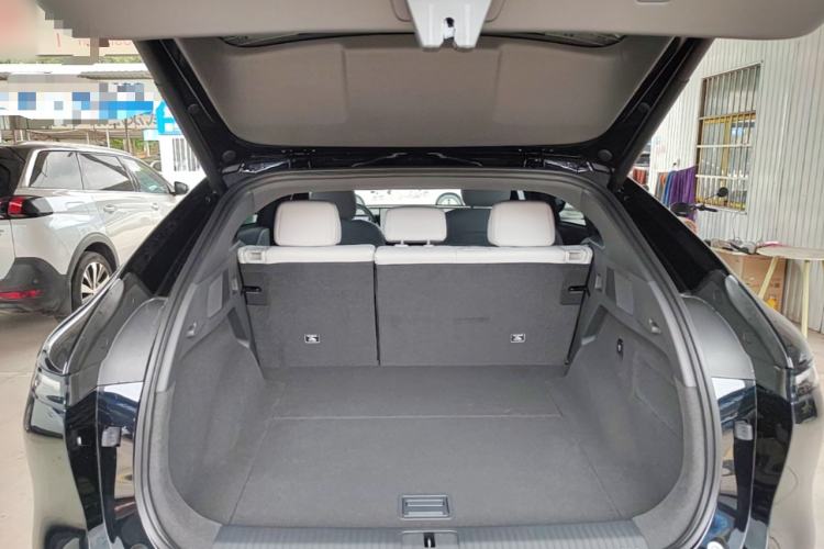 Used XPeng G6 2025 625 Long-Range Max Tech Edition Trunk