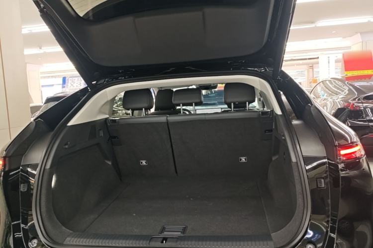 Used XPeng G6 2025 625 Long-Range Max Tech Edition Trunk