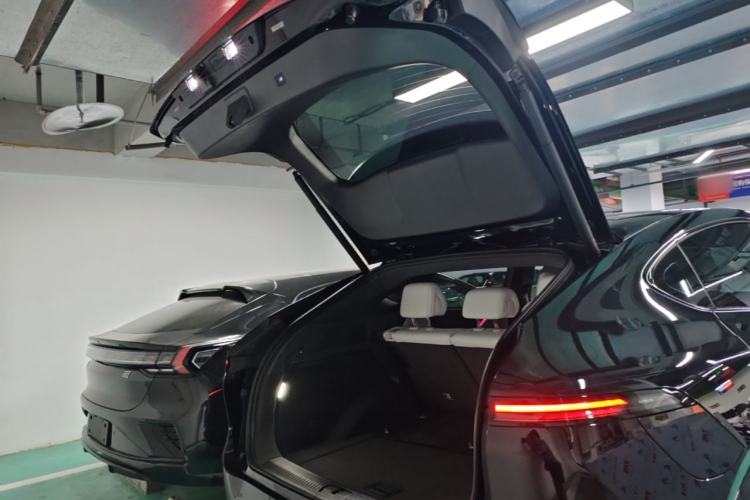 Used XPeng G6 2025 625 Long-Range Max Tech Edition Trunk
