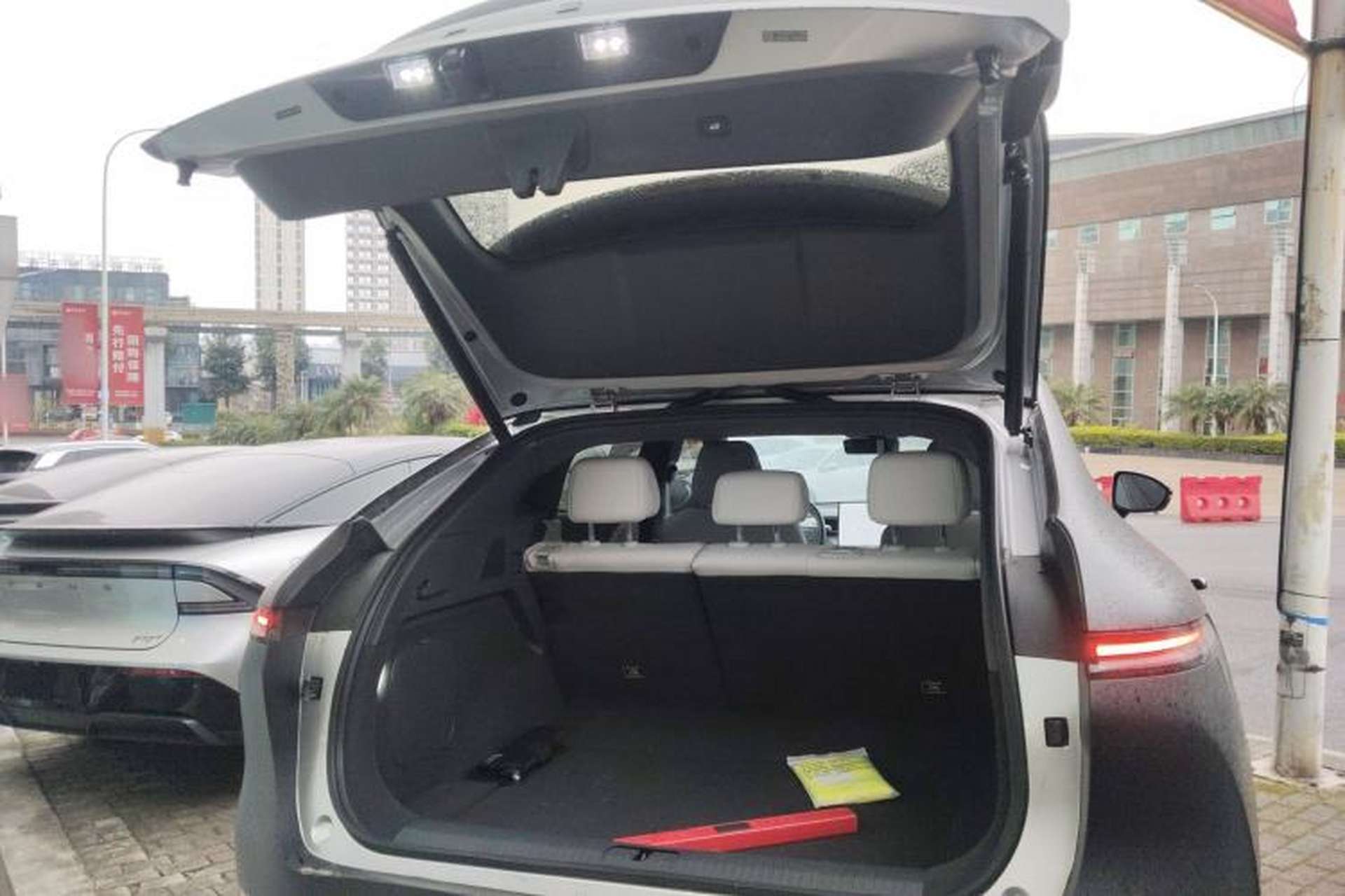 Used XPeng G6 2025 625 Long-Range Max Flagship Edition Trunk