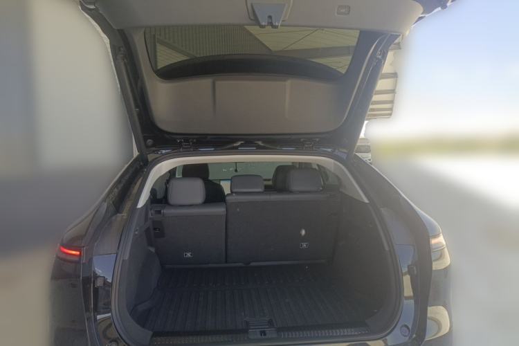 Used XPeng G6 2025 625 Long-Range Max Tech Edition Trunk