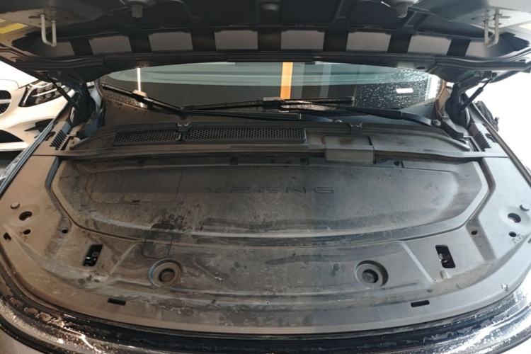 Used XPeng G6 2025 625 Long-Range Max Tech Edition Engine Bay