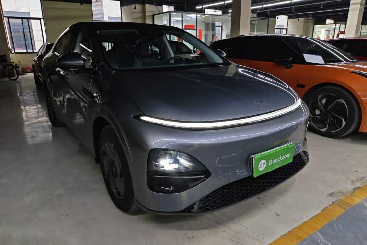 Used XPeng G6 2025 625 Long-Range Max Flagship Edition Exterior 1