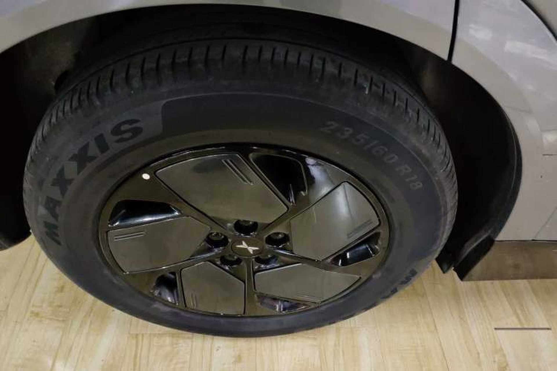 Used XPeng G6 2025 625 Long-Range Max Flagship Edition Exterior 2
