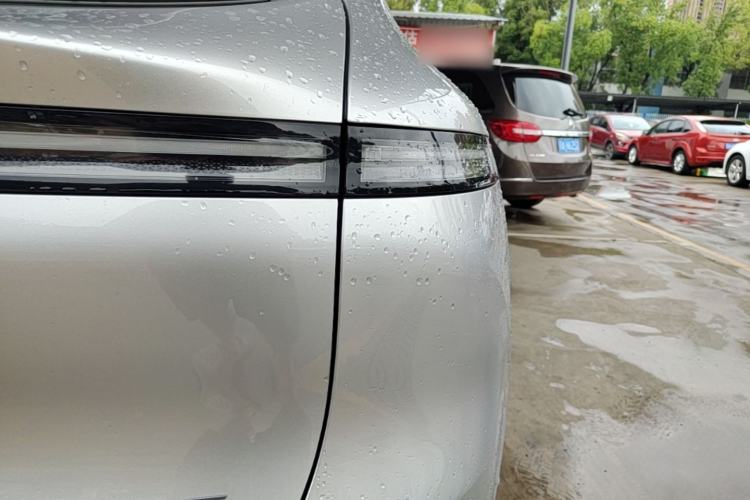 Used XPeng G6 2025 625 Long-Range Max Flagship Edition Exterior 3