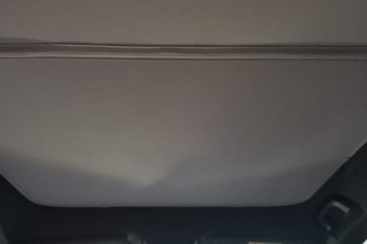 Used XPeng G6 2025 625 Long-Range Max Tech Edition Headliner