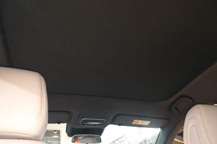Used XPeng G6 2025 625 Long-Range Max Tech Edition Headliner