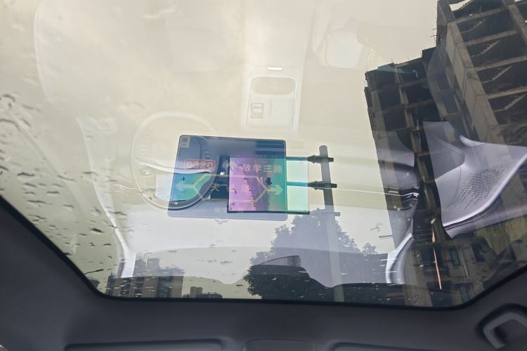 Used XPeng G6 2025 625 Long-Range Max Tech Edition Headliner