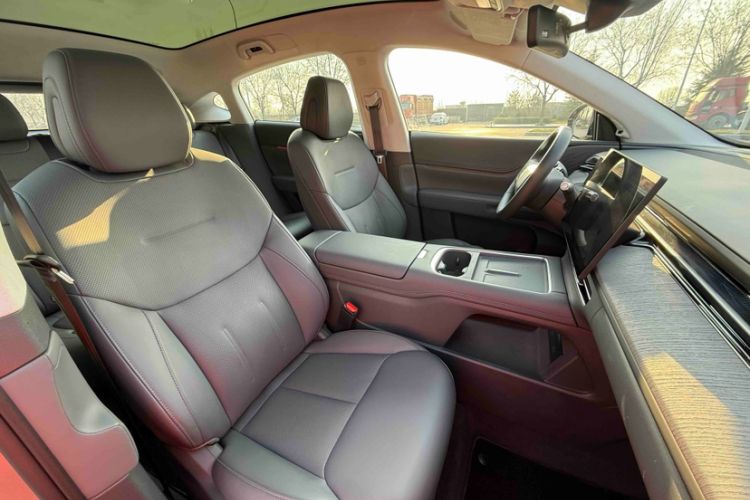 Used XPeng G6 2025 625 Long-Range Max Flagship Edition Interior 11